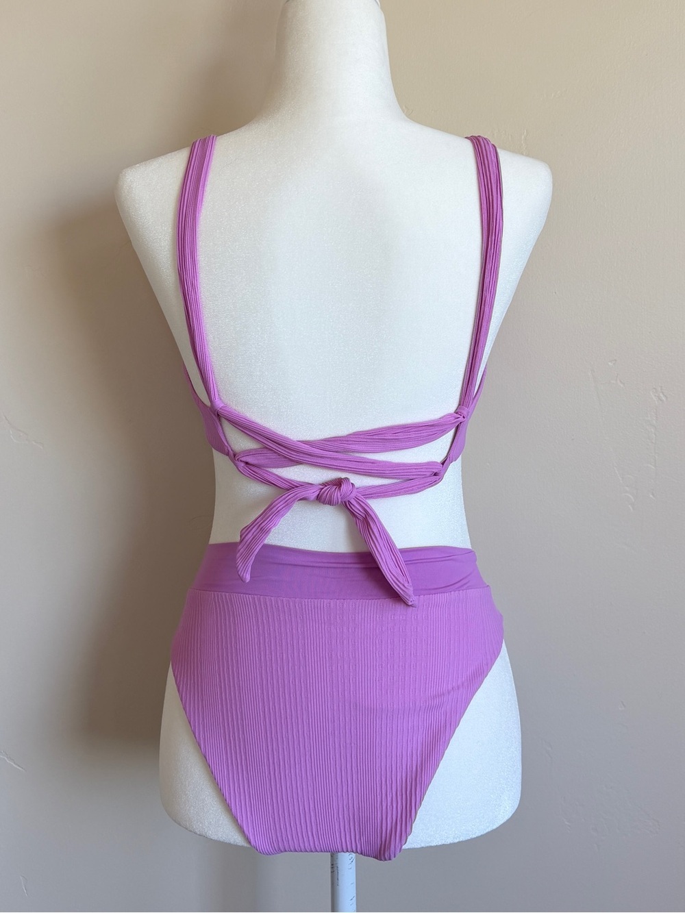 Never worn❗️L*SPACE Camellia Top & Pointelle Rib Court Bitsy Bottom Set - Picture 3 of 4